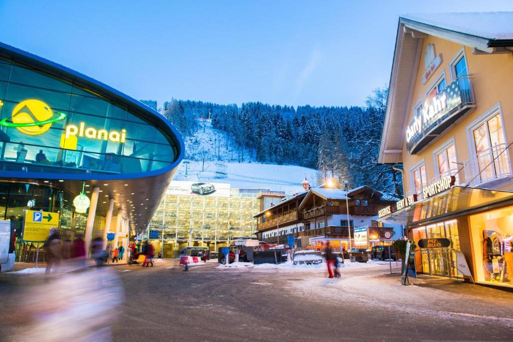 Appartement Charly Kahr And Family, Ski-In & Ski-Out Schladming Zewnętrze zdjęcie